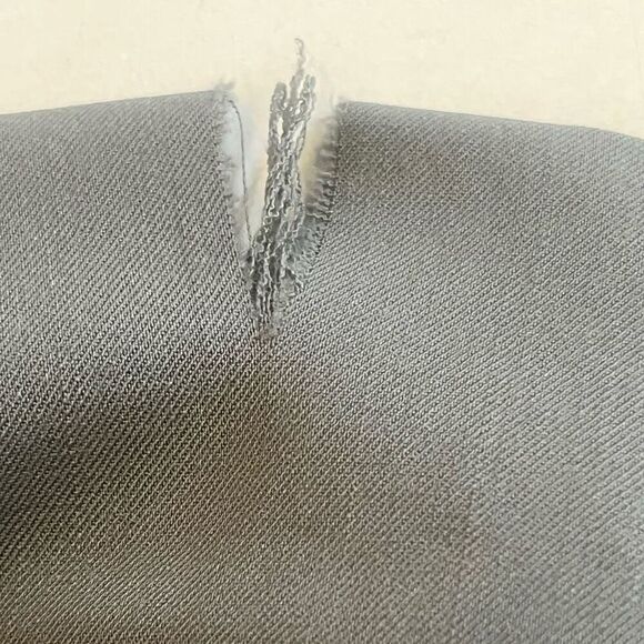 Lafayette 148 Gray Wide Leg Woman’s Menswear Style Pants Trousers Work Wear Sz 6 - Picture 5 of 5